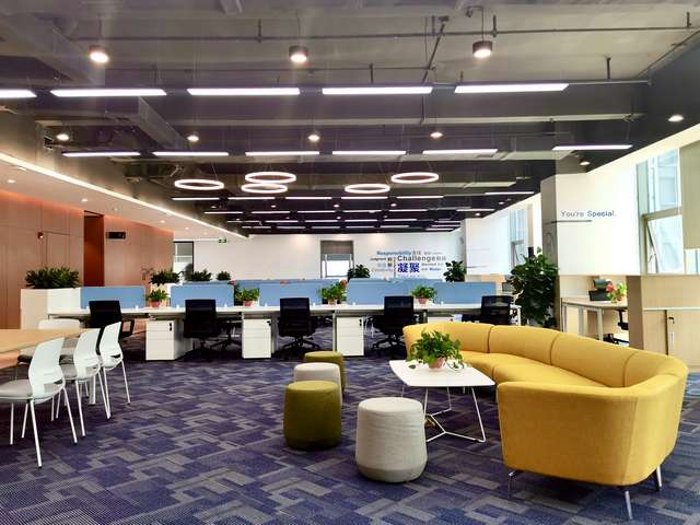 嘉定金属滚轮导轨型号