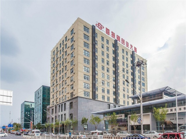 认可橡胶产品橡胶地板铺设